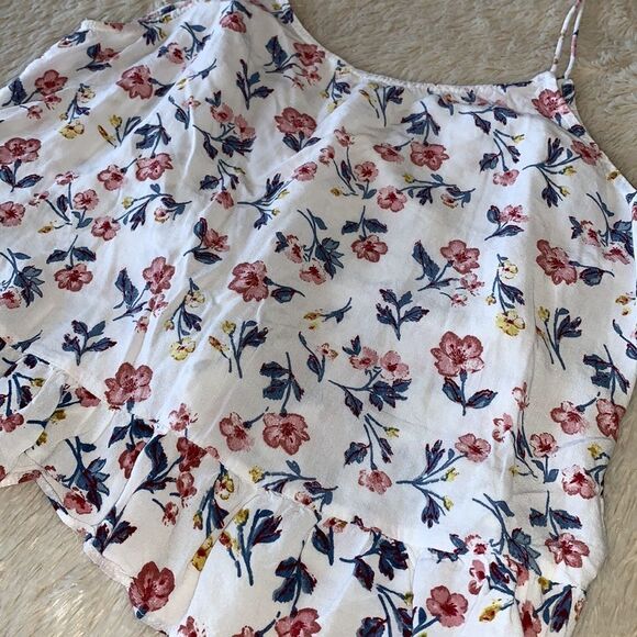 White floral print crop top - Picture 14 of 16